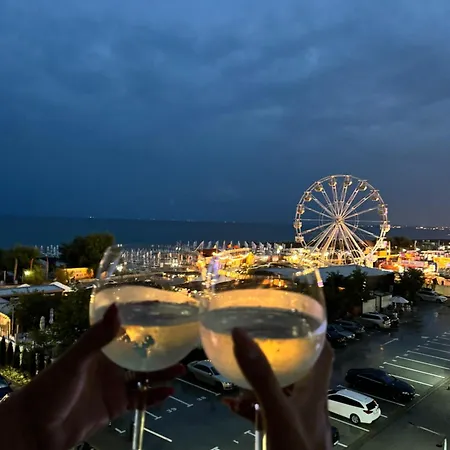 Sunrise View 아파트 Năvodari