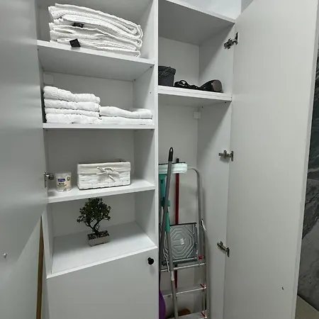 Sunrise View Апартаменты Нэводари